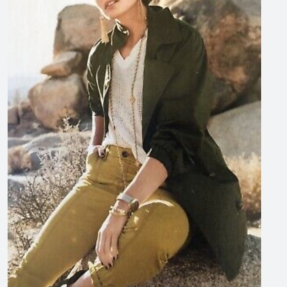 CAbi Expedition Jacket In Army Green - Picture 9 of 13